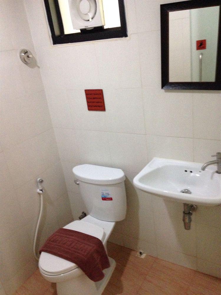 A And A Guesthouse Bangkok Ngoại thất bức ảnh