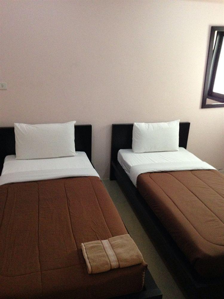 A And A Guesthouse Bangkok Ngoại thất bức ảnh