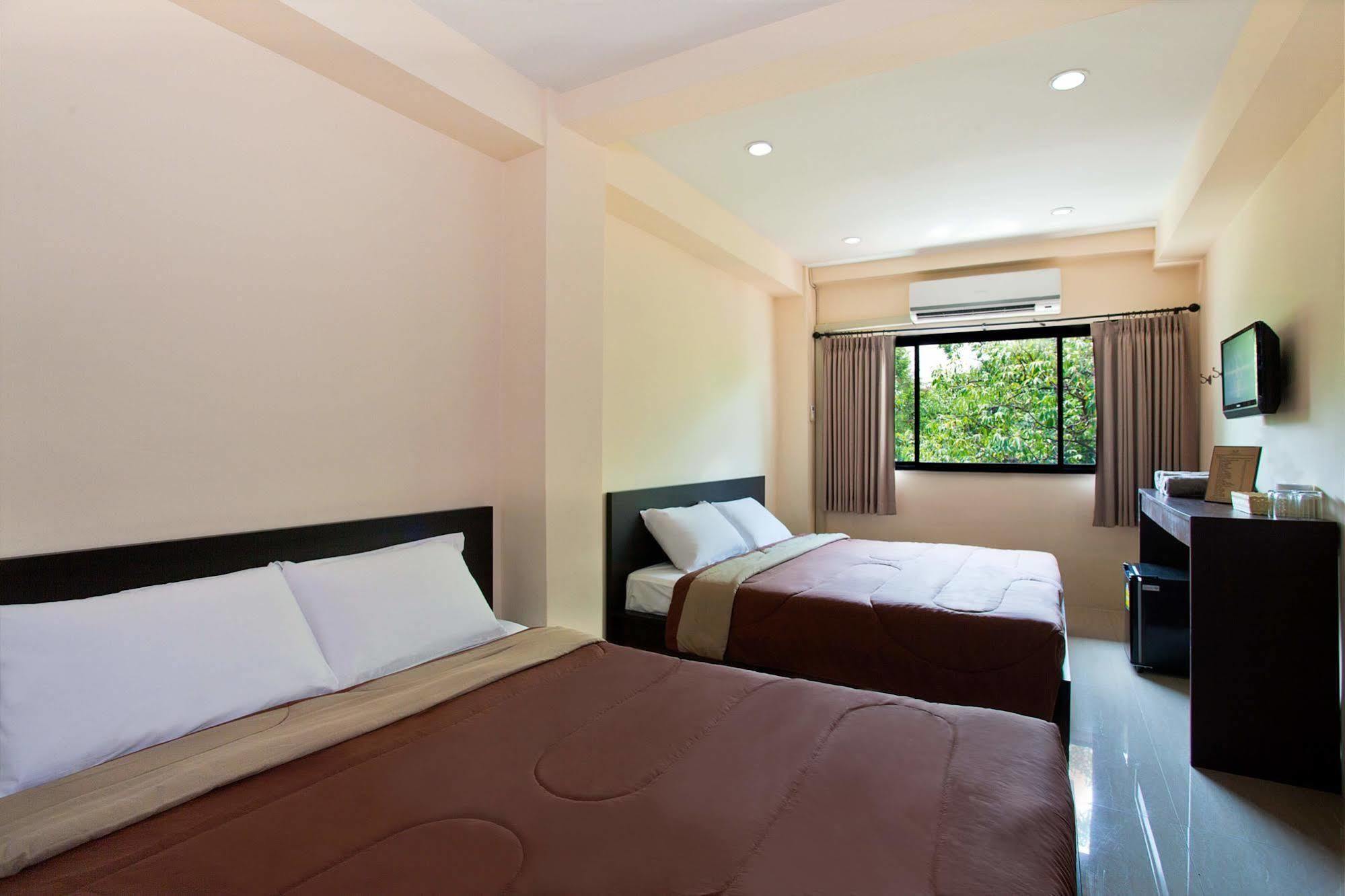 A And A Guesthouse Bangkok Ngoại thất bức ảnh